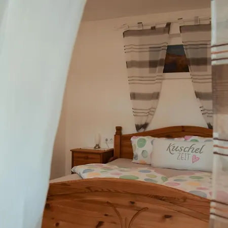 Romantiksuite Bei Seitberger Apartmán *